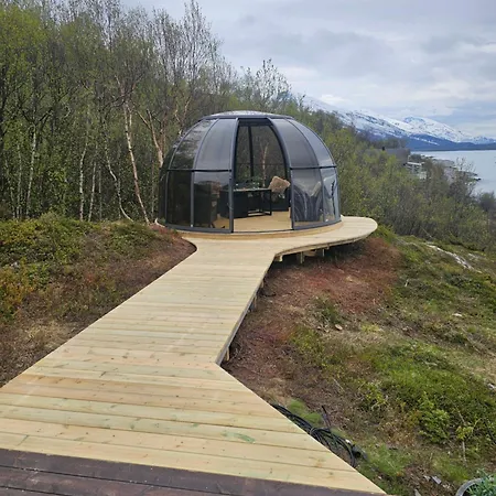 Lyngen Panorama, Solberget, Med Dome Holiday home