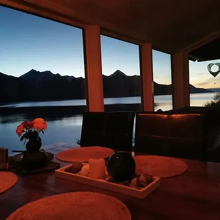 Prázdninový dům Lyngen Panorama, Solberget, Med Dome *