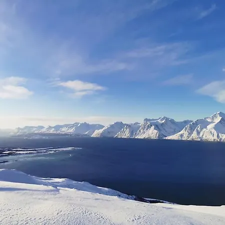 Lyngen Panorama, Solberget, Med Dome Prázdninový dům