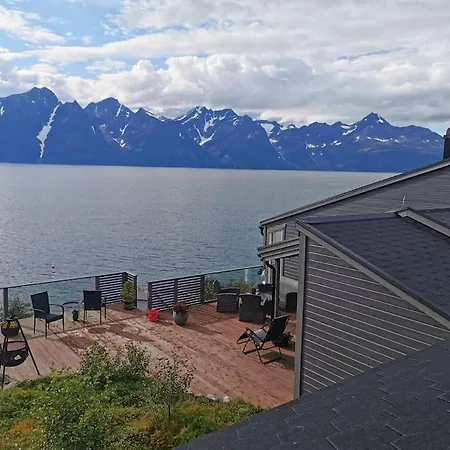Lyngen Panorama, Solberget, Med Dome Prázdninový dům Storsletta